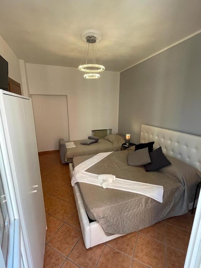 Destiny Home 2 Verona - Piazza Isolo Εξωτερικό φωτογραφία